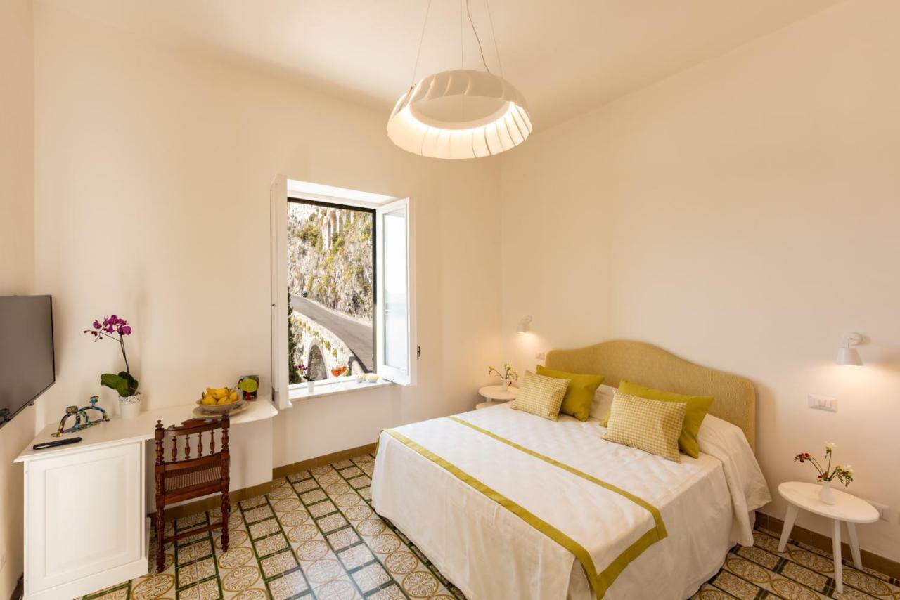 Dimore De Luca- Sea View Amalfi Luaran gambar